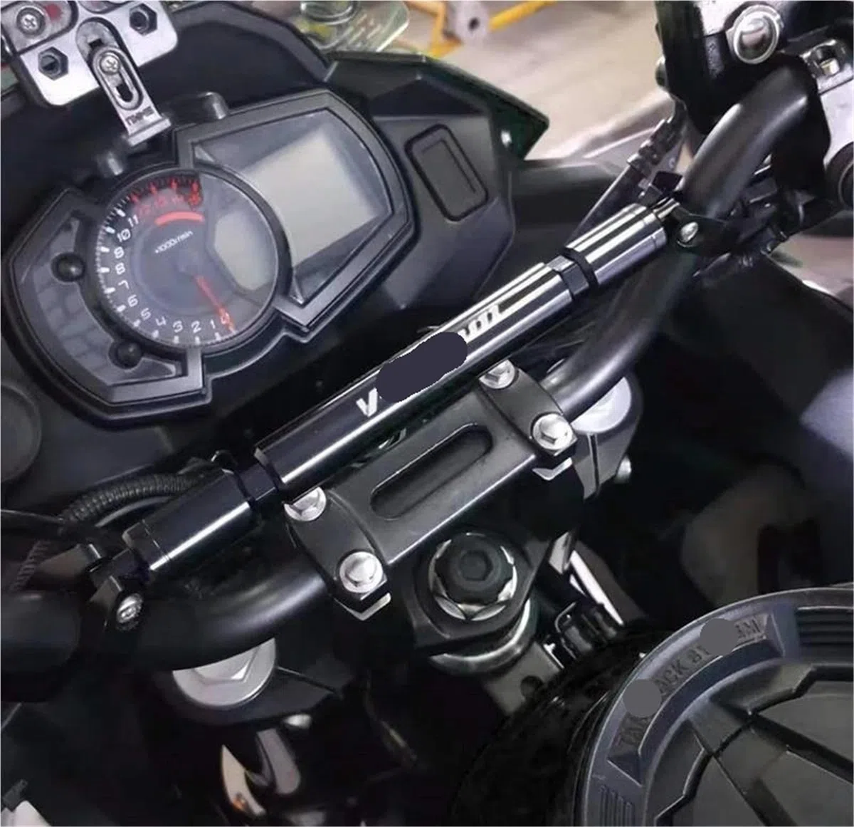 Barra de Equilibrio para Motocicleta para Suzuki para VSTROM 650 DL250 DL650 V-Strom DL1000 V Strom Manillar De Motocicleta Barra Transversal 22mm Soporte De Barra De Equilibrio Universal(8)