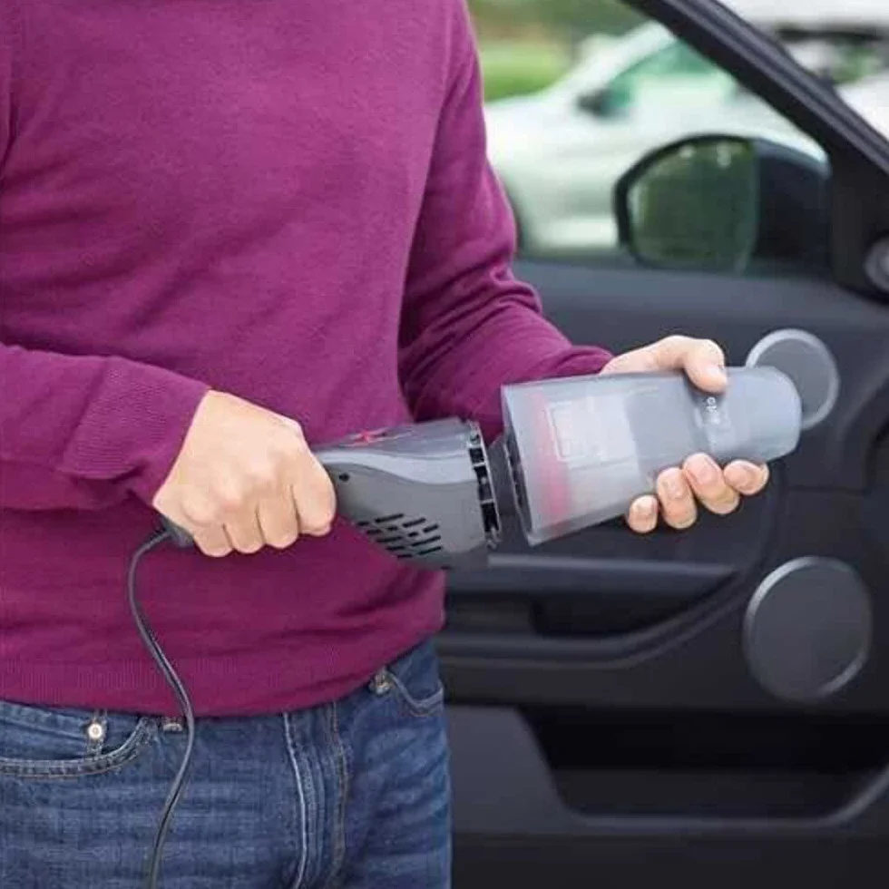 Black+Decker dustbuster Aspiradora de Mano para Coche con Cable de 12V, NVB12AV-XJ