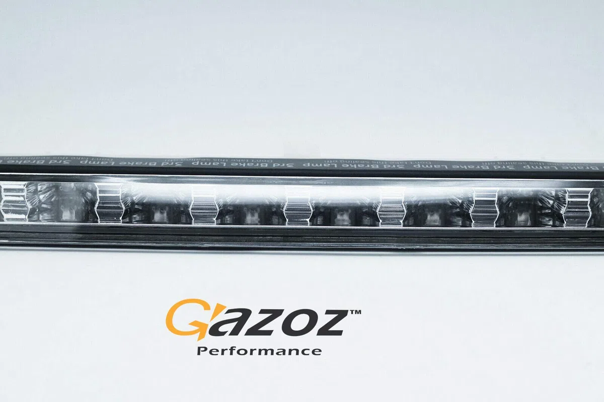 Tercera luz de freno LED roja/lente transparente para Peugeot 01-08 206 cc
