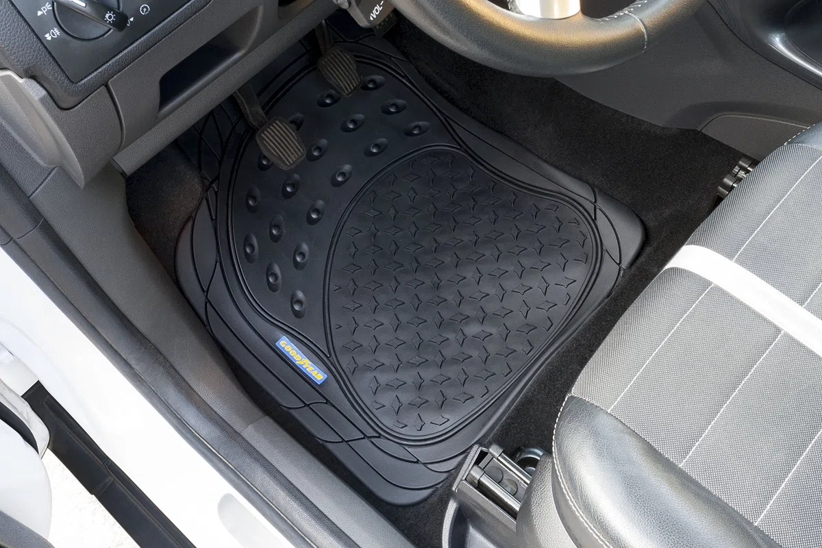 Goodyear Good Year GOD9023 1 Juego de alfombras de Goma, para Coche de pasajeros, Puente recortables Color Goodyear, Negro 3 Piezas