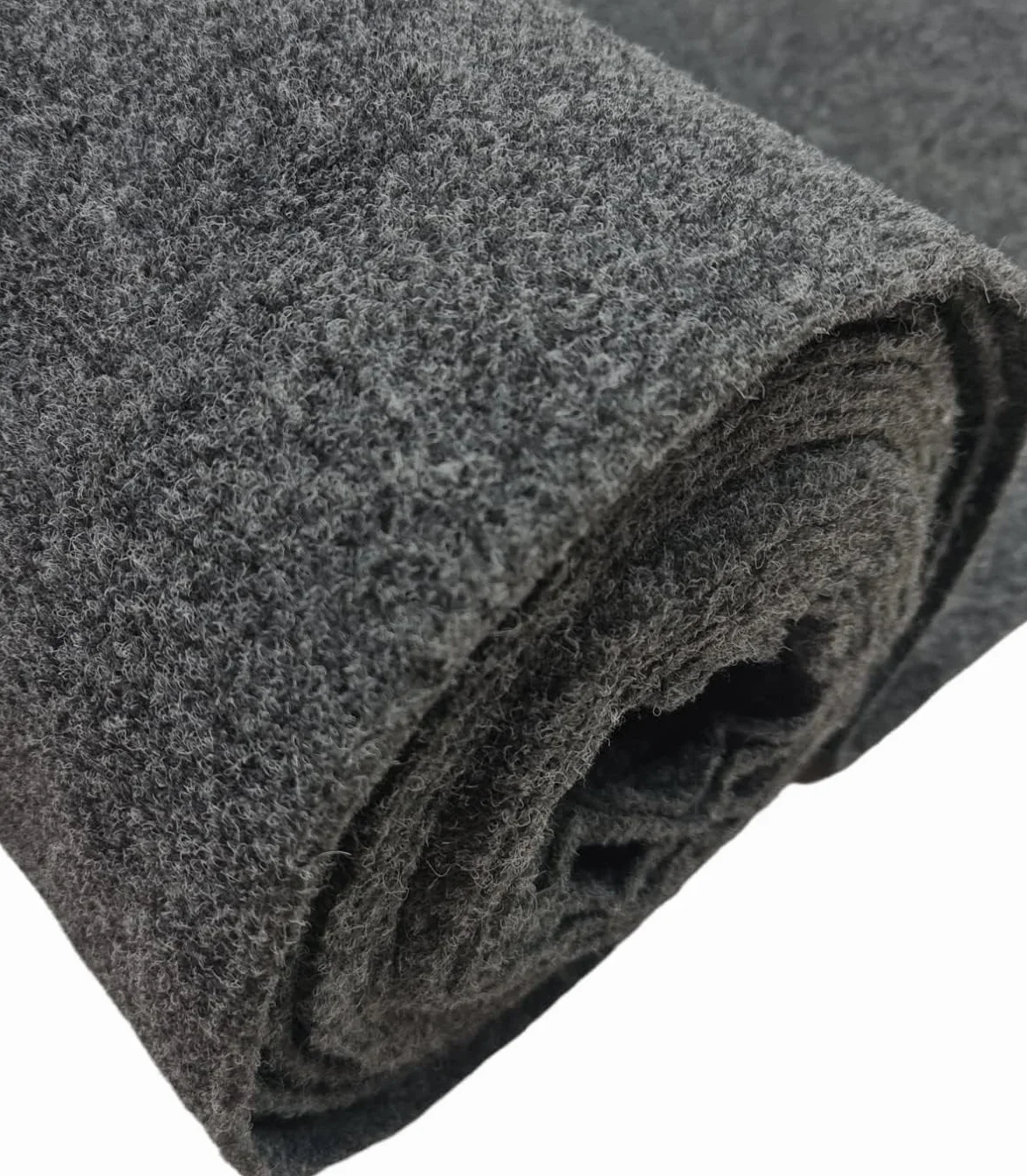Moqueta (2 mts) Corte de 200x160 cm de moqueta color gris oscuro para tapizar, camperizar y otros - Kadusi