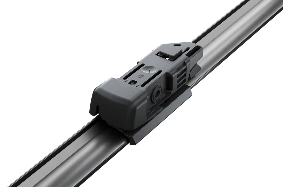 Bosch Aerotwin eA 088 S Limpiaparabrisas Frontal - Set de 2 Escobillas de Recambio para más Seguridad al Conducir, con Adaptador Multi-Clip Premontado, 65 cm / 50 cm, Embalaje Fino y Compacto