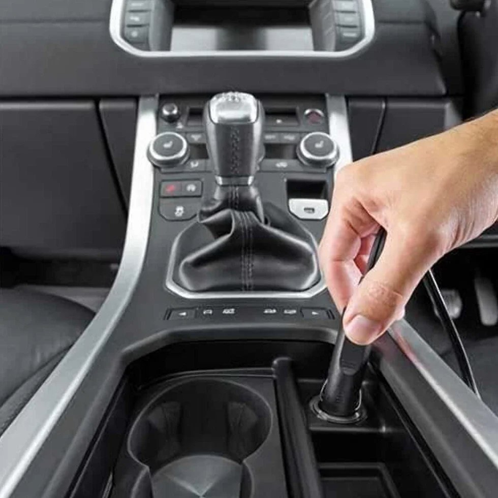 Black+Decker dustbuster Aspiradora de Mano para Coche con Cable de 12V, NVB12AV-XJ