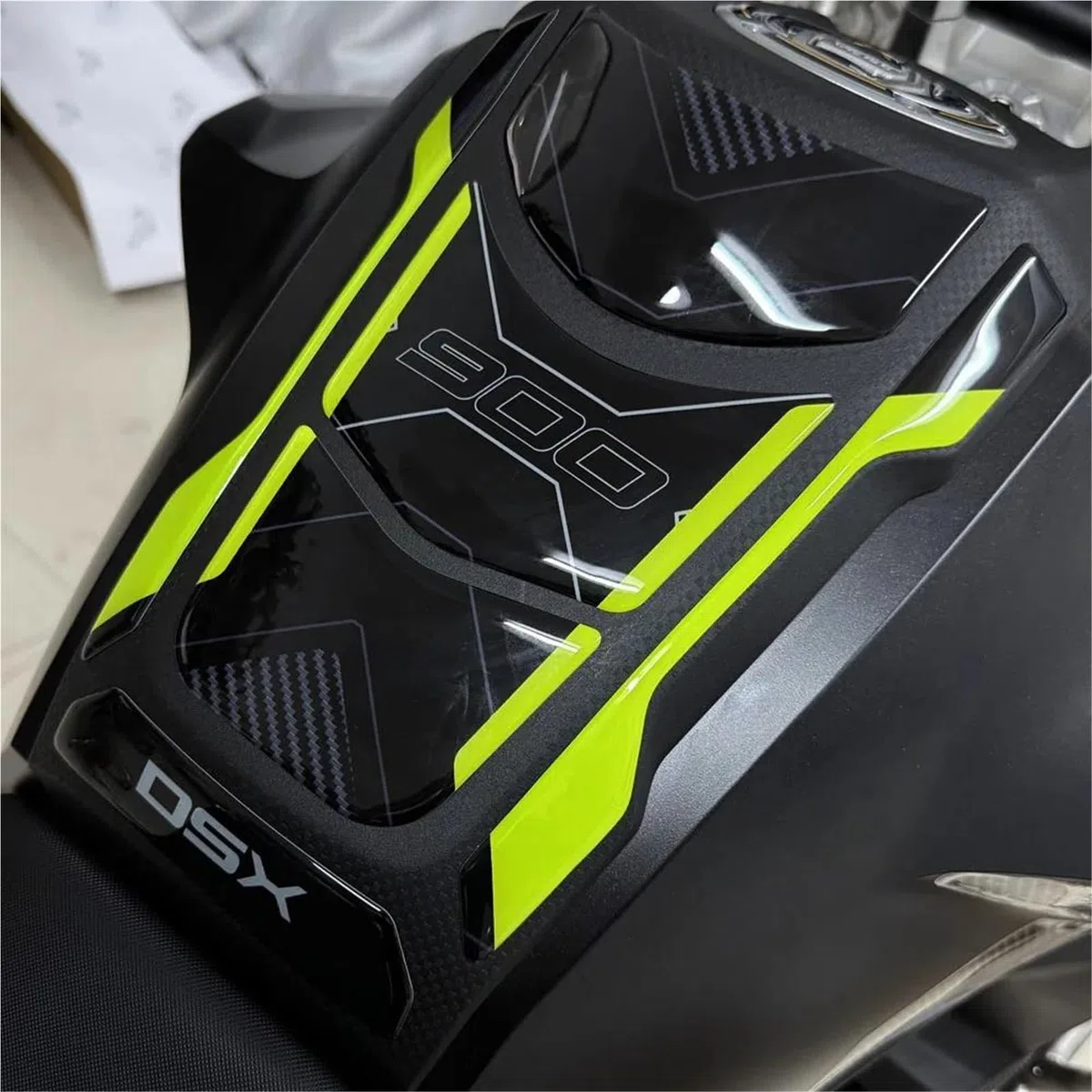 Protector depósito Adhesivo Depósito De Combustible De Motocicleta para Voge 900DSX DS900X DS 900 DS X 2024 Resistente A La Decoloración. Pegatina para depósito Motocicleta(Conjunto 3)