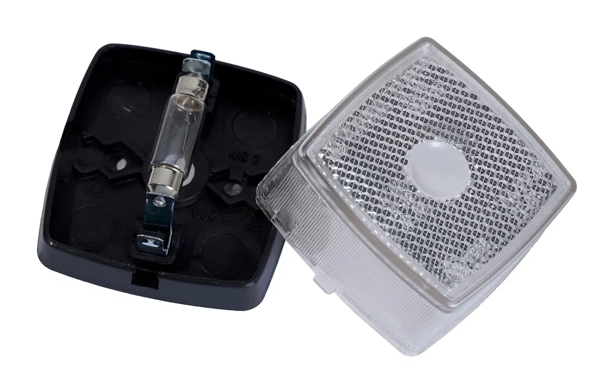2x luces de posición Laterales para Remolque, cuadradas blancas, con bombilla incluida 12V, luz de gálibo. 66 x 62mm