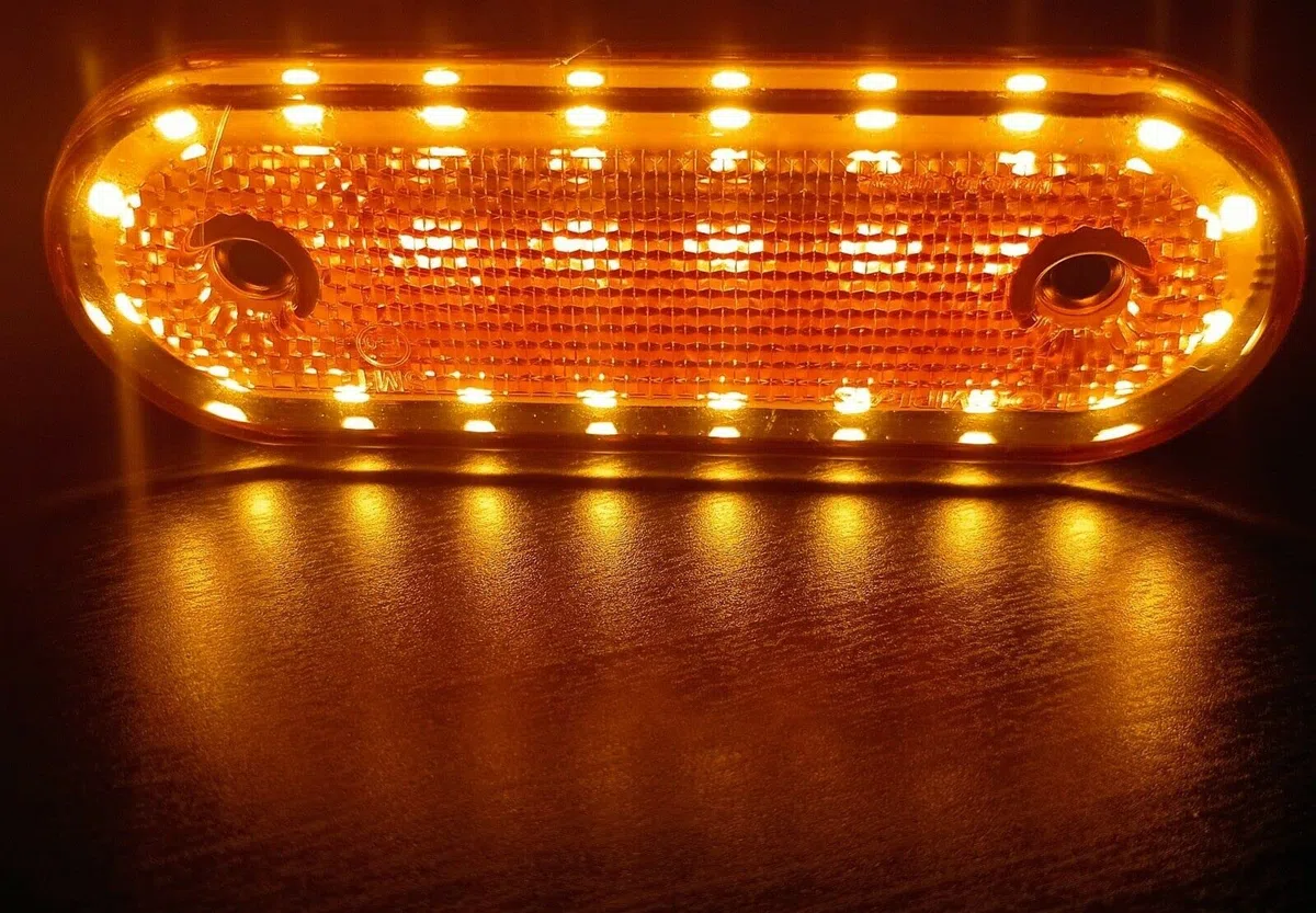 4 x LED Luces Lampara Lateral Marcador Indecator Luz Senalizacion Posicion para Camiones Remolque Amarillo 12V 24V