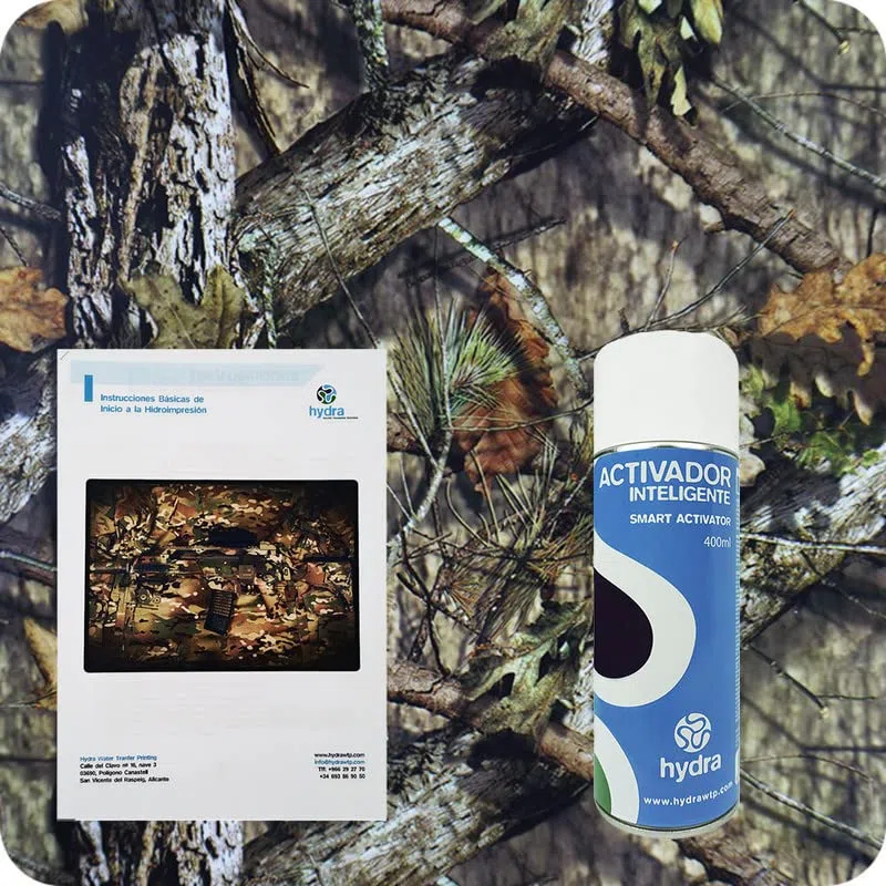 BASIC Kit Hidroimpresion Incluye: 1 Activador hidroimpresión 400 ml + 1 Manual de instrucciones + 1 Lámina de hidroimpresión camuflaje Medidas: Ancho: 50cm. Largo: 100cm (HCA-152)
